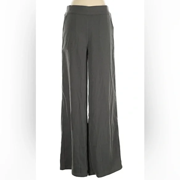 Max Studio Charcoal- Wide Leg Trousers - Picture 4 of 9